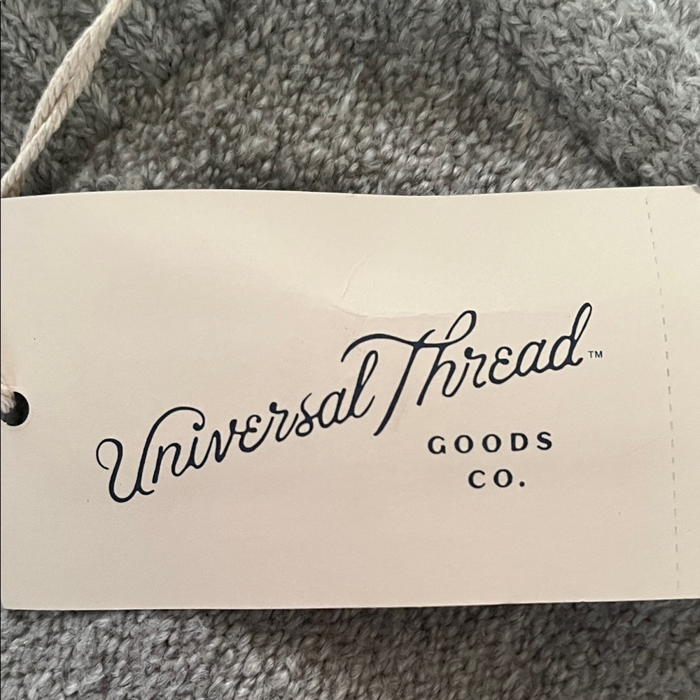 Universal Thread M Shorts - Picture 2 of 6